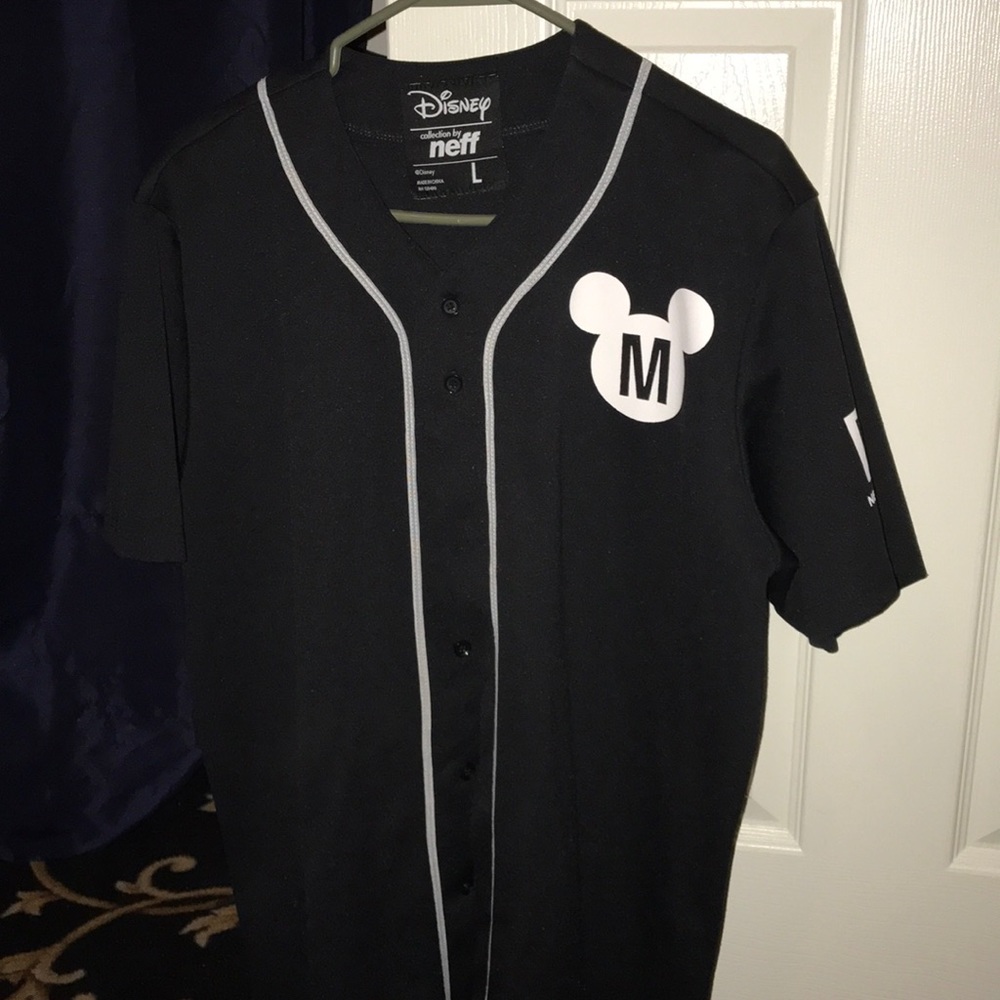 Neff shirt